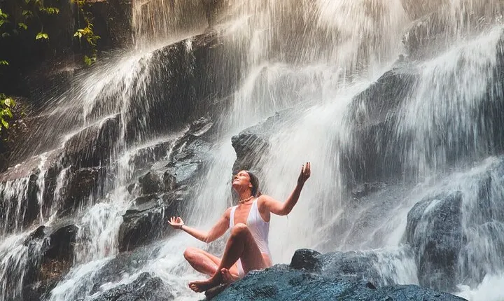 Best Ubud Waterfalls Tour with Lunch and Mount Batur views