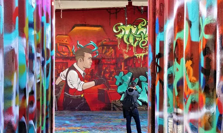 Paris Street Art bike tour - Open Air Museum