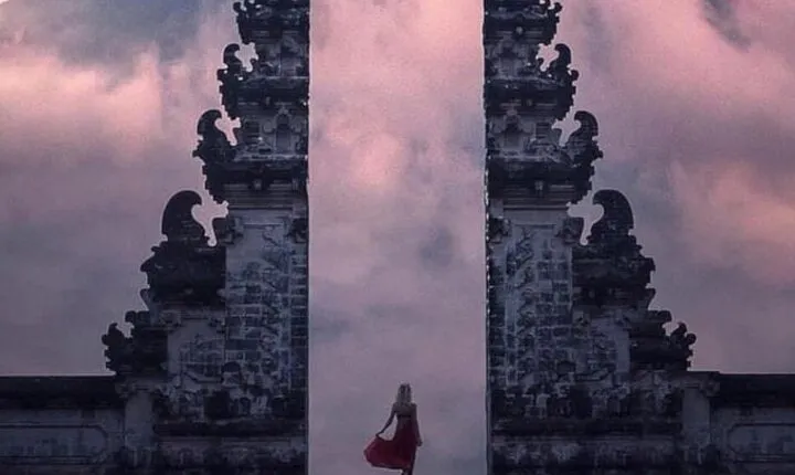 East Bali's Icons Tour Lahangan sweet Sunrise And Gate of Heaven