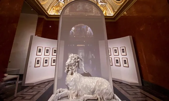 Louvre Highlights & Mona Lisa, Reserved Access with Expert Guide