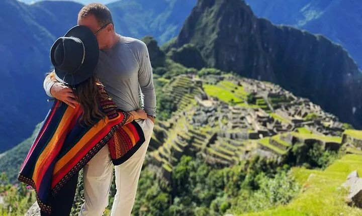 2 Days Tour to Sacred Valley of the Incas and Machu Picchu