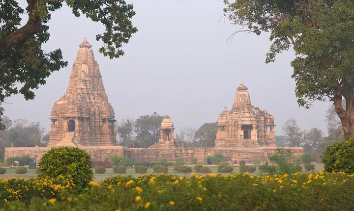 Heritage & Cultural Walk of Khajuraho (2 Hours Guided Walking Tour)