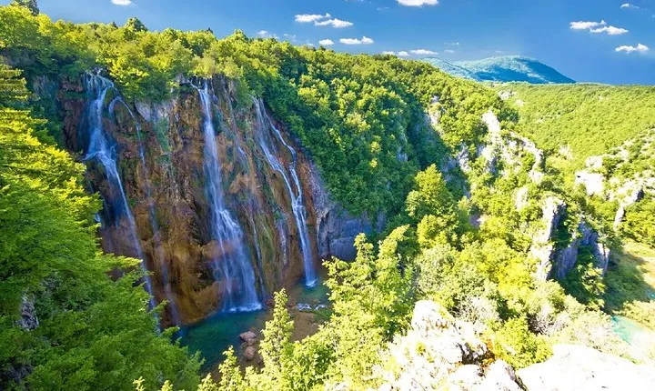 Plitvice Lakes and Rastoke Private Day Tour from Zagreb