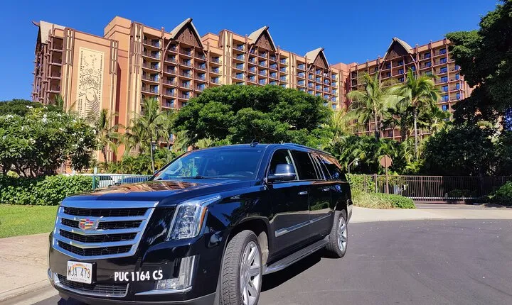 Honolulu Airport & KoOlina Hotels Private Transfer by Luxury SUV(up to 5 People)