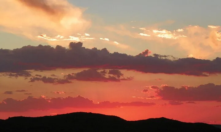 Mountain Shadows Sunset Jeep Tour minutes from Scottsdale