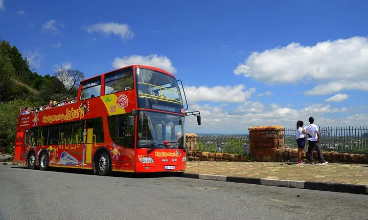 Jo'burg Hop-On Hop-Off Bus Tour with Apartheid Museum & Soweto