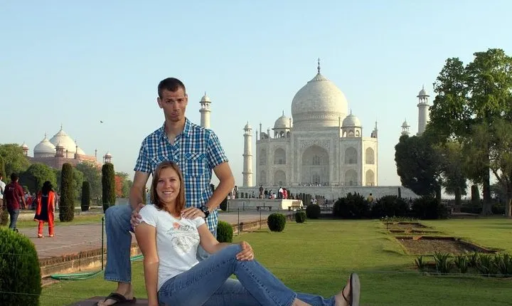 Taj Mahal and Agra Fort City Tour Local