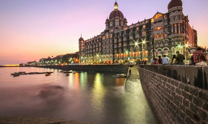 Highlights of Mumbai Sightseeing Tour: TRAVELLERS CHOICE AWARDED