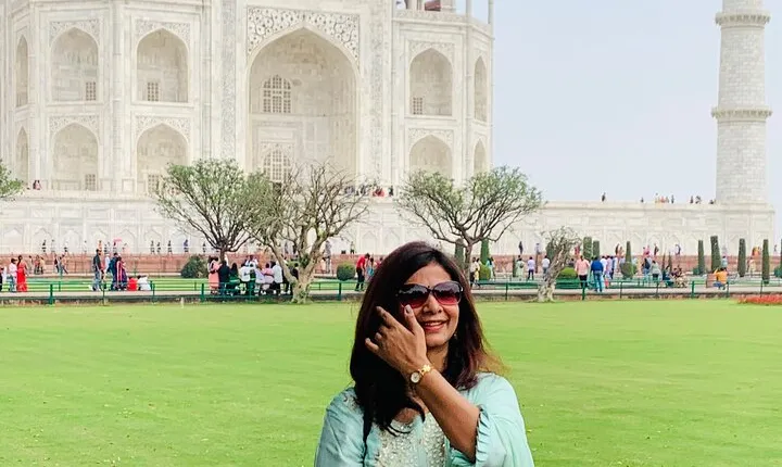 Mughal Marvels: Overnight To Taj Agra Fatehpur Sikri from Delhi