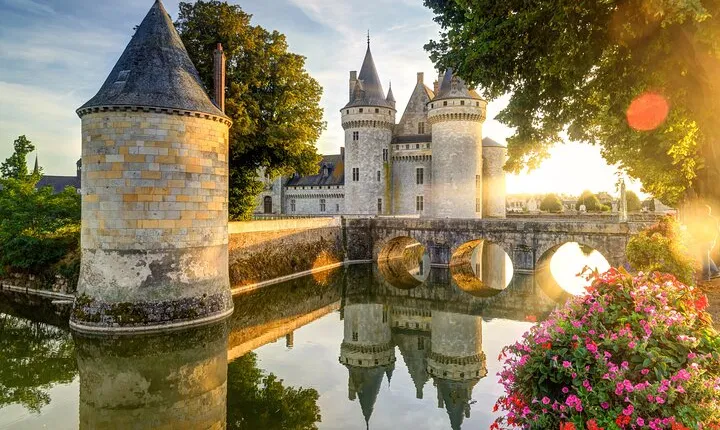 Château de Chambord & Chenonceau from Paris by Car