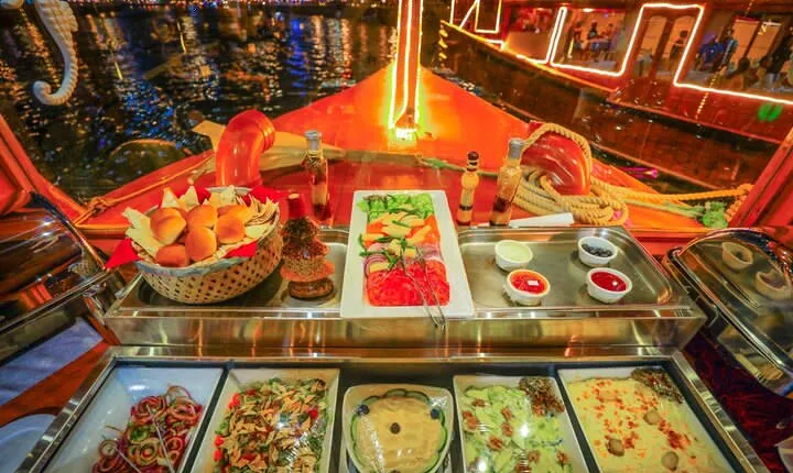 Dubai Marina Luxury Dinner Cruise with Buffet, Live Entertainment
