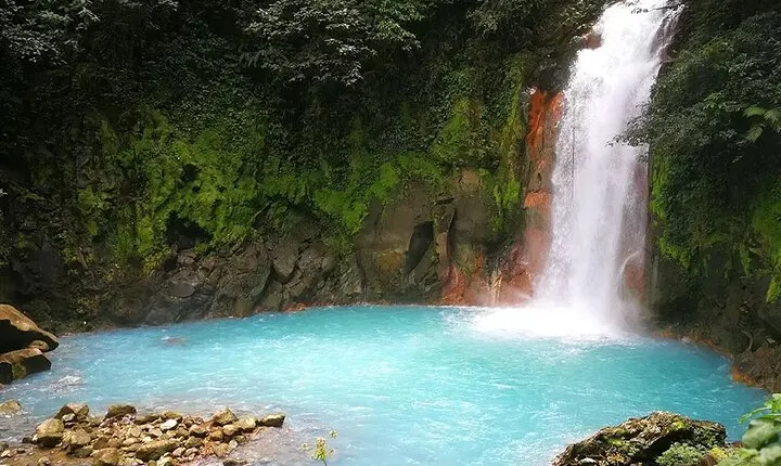 Rio Celeste Hike at Tenorio Volcano National Park