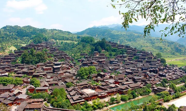 3-Day Private Tour Xijiang and Mount Fanjing from Guiyang airport