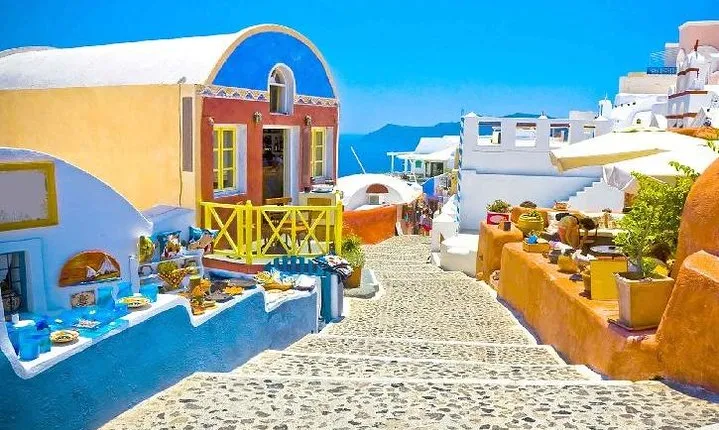 5 Day Mykonos & Santorini Trip