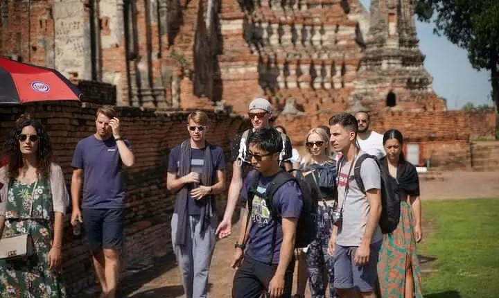 Floating Market and Ayutthaya Guided Day Tour from Bangkok