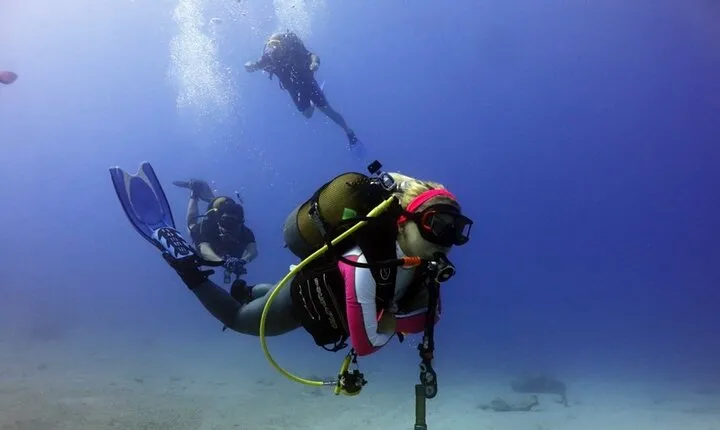 Scuba Diving Tour with Lunch & Roundtrip Transfer from Belek
