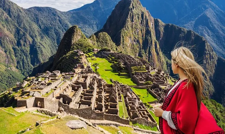 Wonders of Peru in 8 days Lima, Ica and Machu Picchu with flights