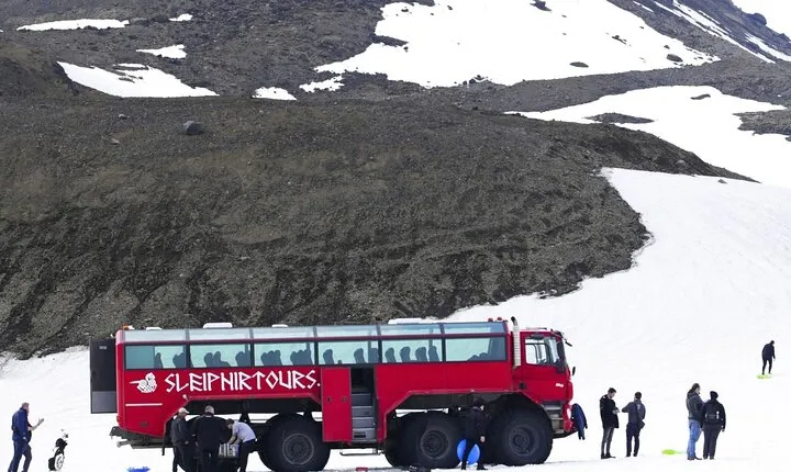 Golden Circle and Sleipnir Monster Truck with Glacier Activity