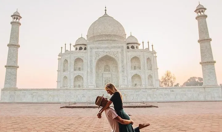 Private Taj Mahal Agra Full-Day Tour From Delhi (All Inclusive)