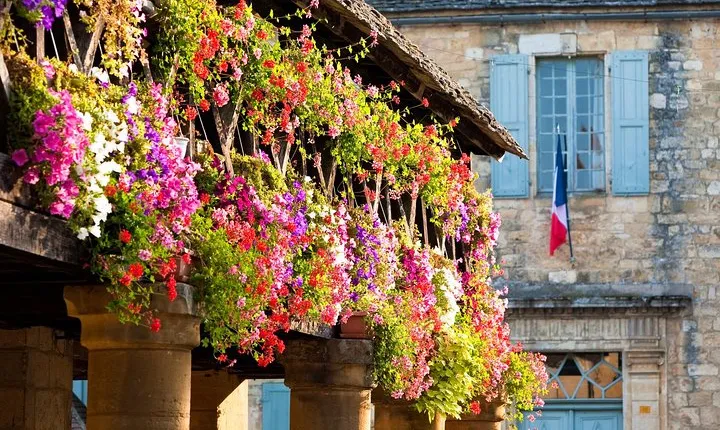 Dordogne Villages Half Day Tour from Sarlat
