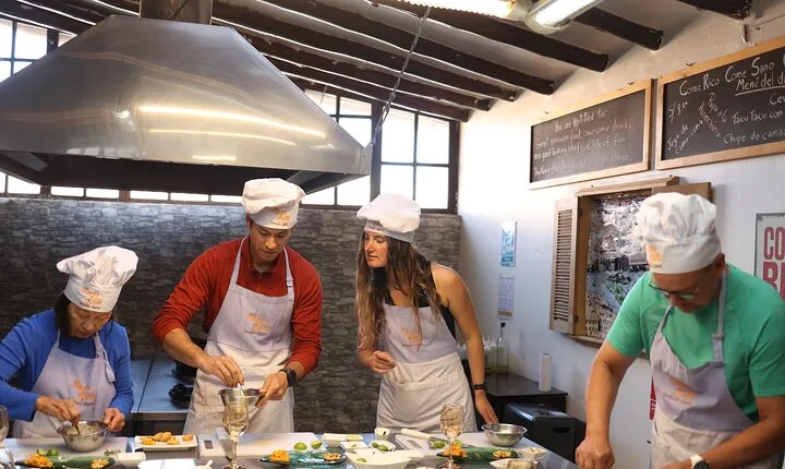 Cusco Cooking Class - Bilingual 12:00 -1:30 pm
