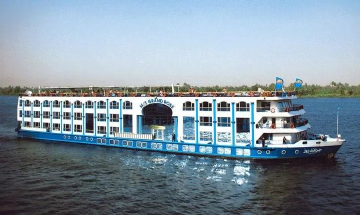 Nile Cruise Standard from Luxor to Aswan for 5 Days 4 Nights