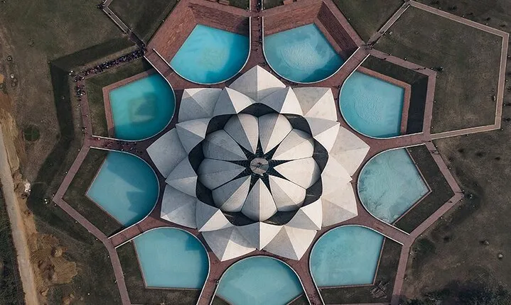 Best Delhi Temple Tour 