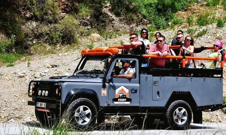 3in1: Night Jeep Safari & Boat Tour & Dinner from Alanya