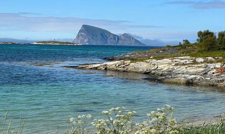 Private Day Tour in Tromsø through Nature and Culture