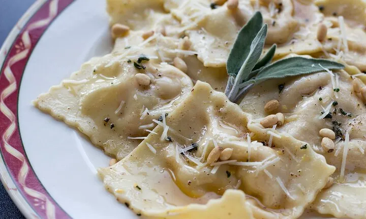 Rustic Italian Pasta and Crostini Class in Florence