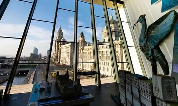 Half Day Welcome to Liverpool Walking Tour