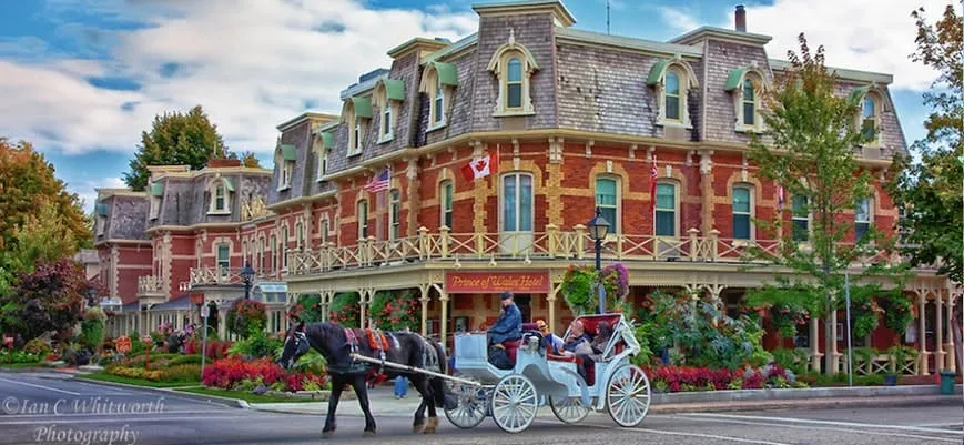 Niagara Falls private tour with pick-up in Toronto