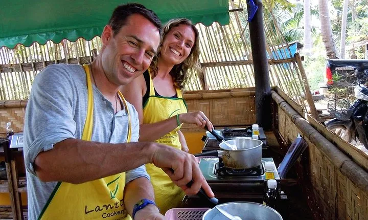 Cooking Class and Market Tour at Lanta Thai Cookery School on Koh Lanta