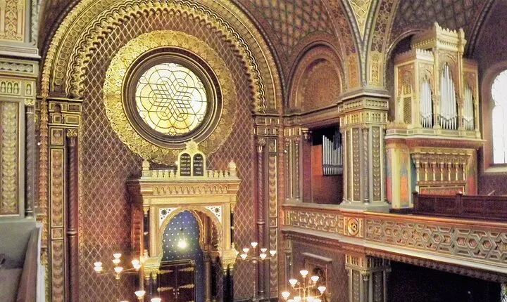 Prague Jewish Town Admission Ticket & Optional Audio Guide