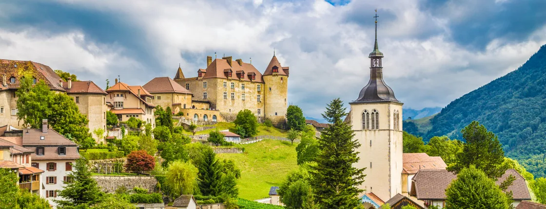 Full-day winter tour to Gruyères from Geneva by bus