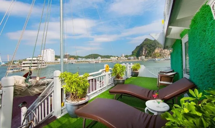 2 Day Aphrodite Cruise Experience Halong Bay from Hanoi