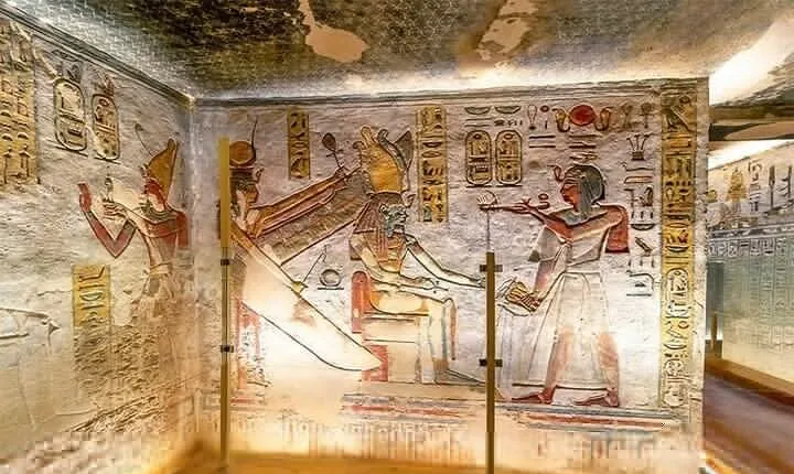 Hurghada: Over Day Tour to Luxor & Balloon Ride & Felucca