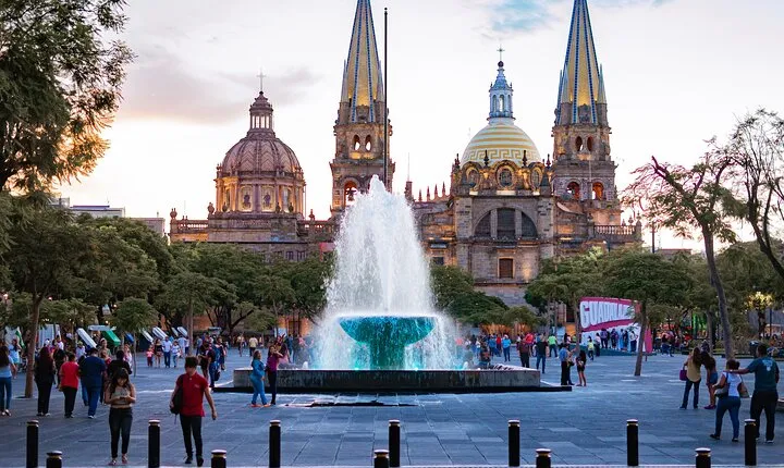 Mexico City to Guadalajara - Private Transfer with Optional Sightseeing
