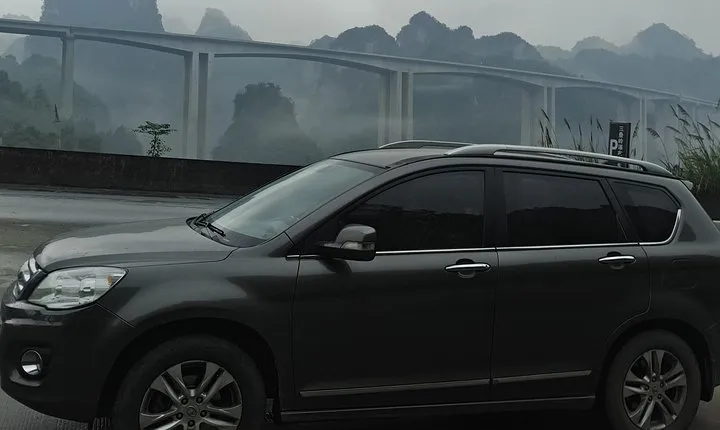 Private Transfer from Xi'an hotel to Xi'an train station