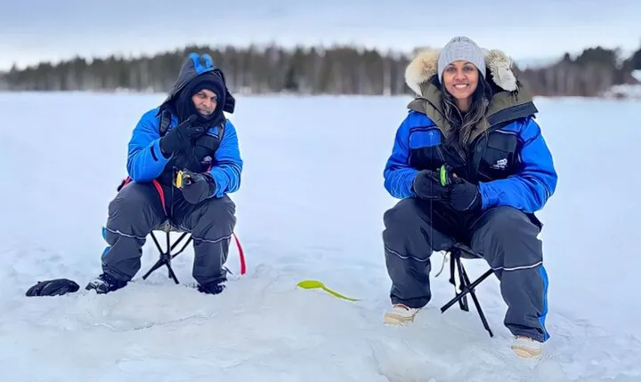 Rovaniemi: Ice Fishing Small Group Tour & Barbeque