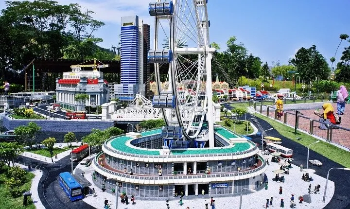 Billund Airport and City Transfer