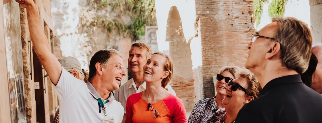 Herculaneum private walking tour with an archaeologist-guide