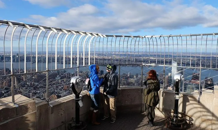 Go Up The Empire State Building & 3h Manhattan Walking Tour
