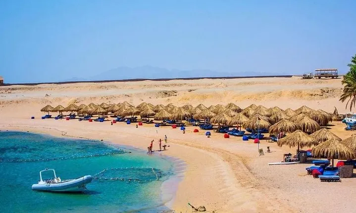 Sharm El Naga Day Snorkeling Trip & Lunch By Car - Hurghada