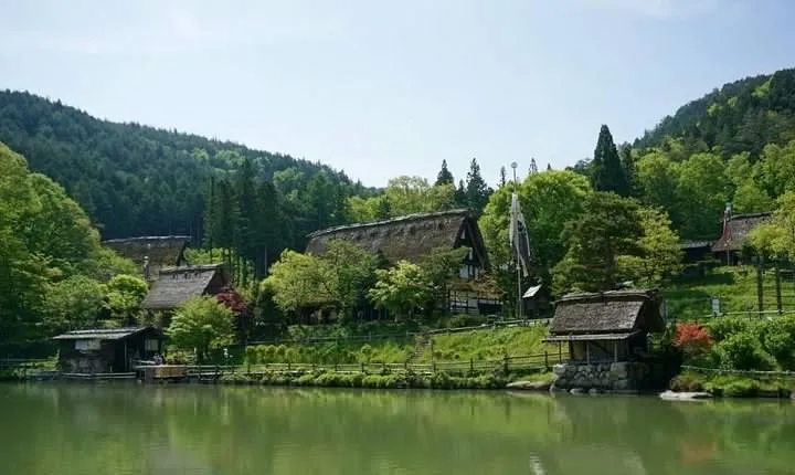 Takayama walking tour & Hida Folk Village