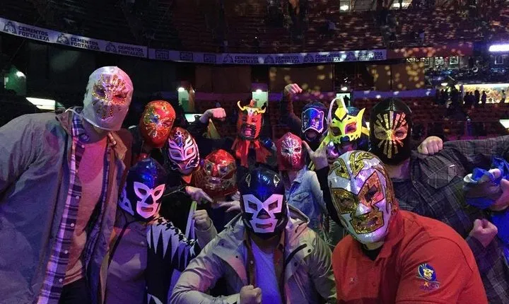 Lucha Libre Experience and Mezcal Tasting in Mexico City