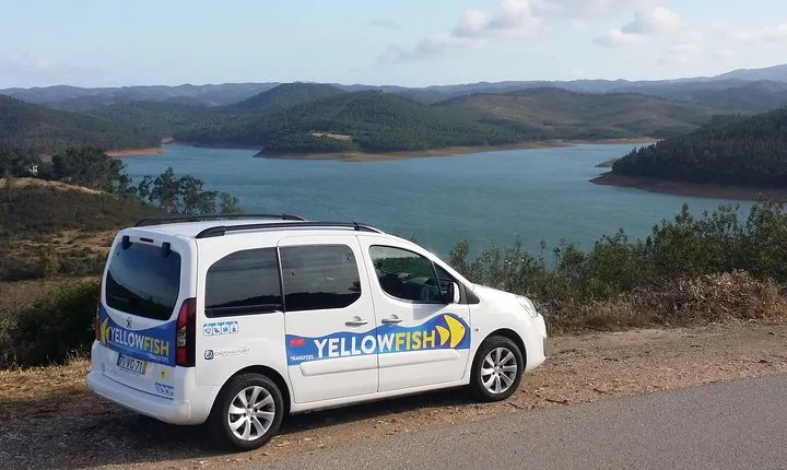 Faro airport - Albufeira: Private Return Transfer