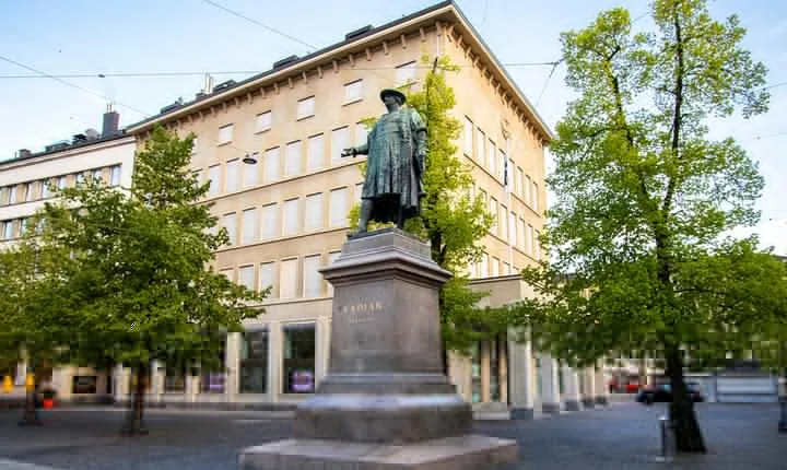 Discover St.Gallen’s most Photogenic Spots with a Local