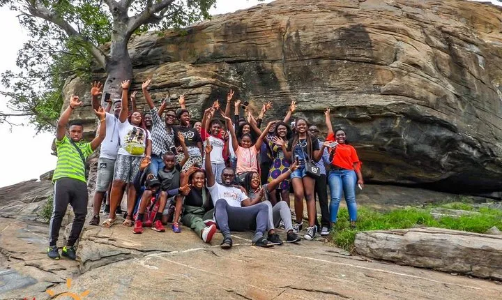 Visit Ancestral Village, Mini Safari, Boat Cruise + Lunch