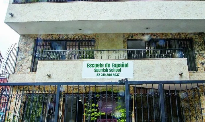 Pablo E. with Commune 13 Tour